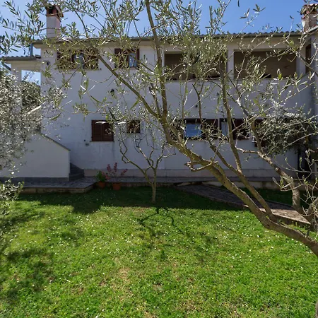 Lauschiges Nur 400 Meter Zum Mit Parkplatz, Waschmaschine, Garten *